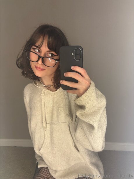 Arikaritv estrella hermosa archivo