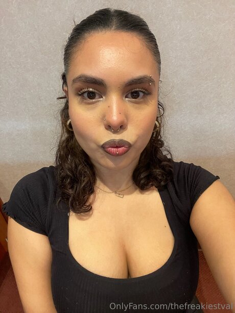 Thefreakiestval linda estrella galerías