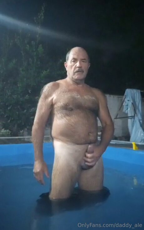 Daddy Ale bonita estrella imágenes