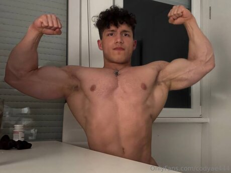 Codyae444 actriz porno imágenes