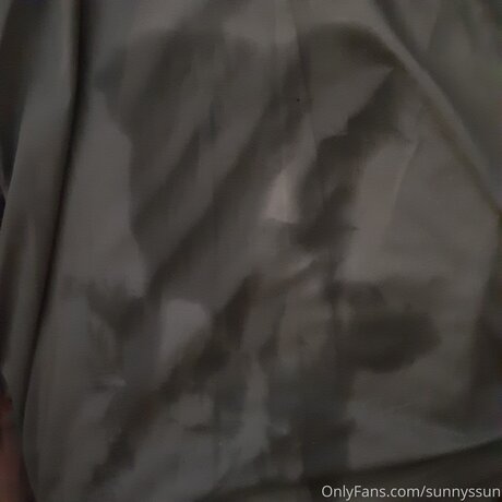 Sunnyssun modelo desnudo fotos