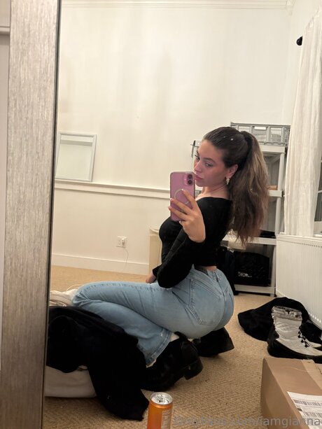 Iamgianna star du porno érotique archive