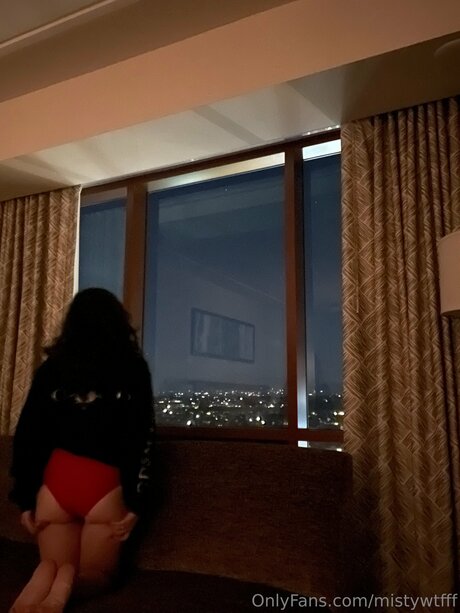 Mistywtfff hermosa estrella porno galerías