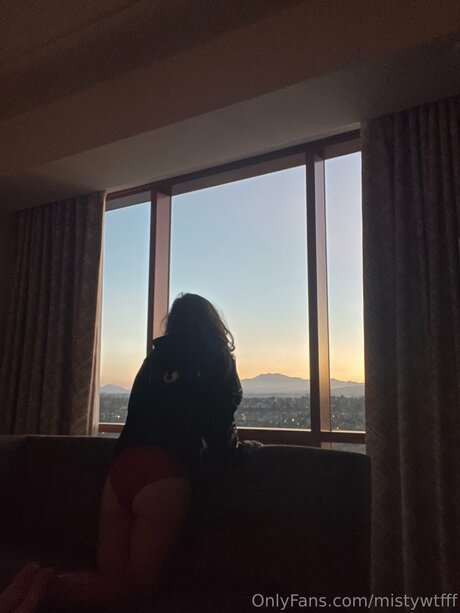 Mistywtfff desnudos estrella porno galería