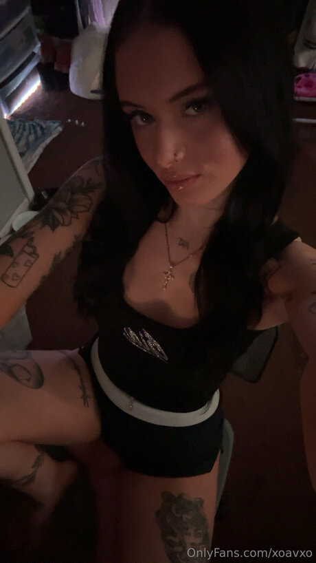 Xoavxo modèle de haute qualité photos