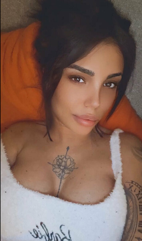 blonde rondelette onlyfans xxx exclusif galeries