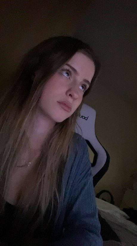 Mira Szalma star du sexe archive