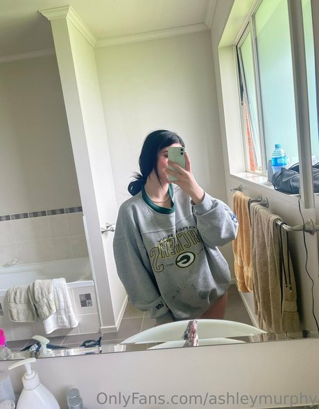 ashleymurphy haut modèle images