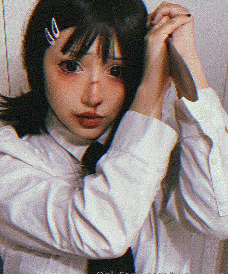 twoghouls estrella erótica galerías