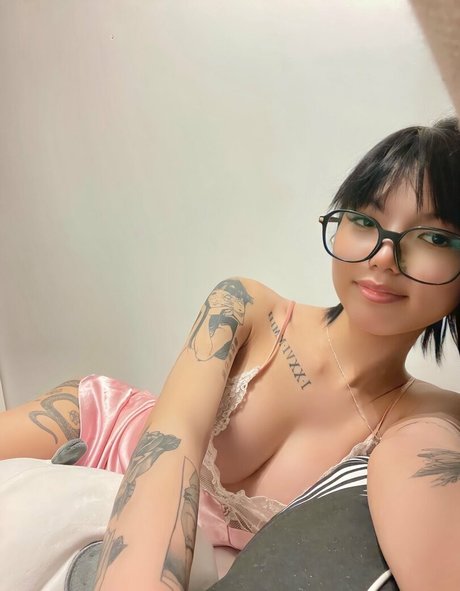 Bhel Esguerra actriz atractiva fotos