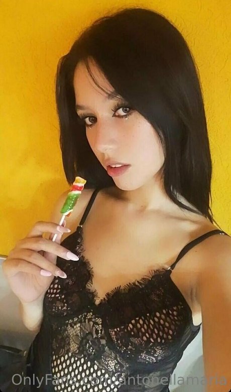 antonellamaria free star photo