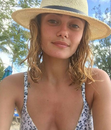 Ella Purnell estrella del arte imágenes