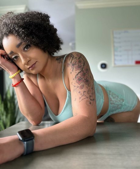 DelilahMoonx star du porno chaude img