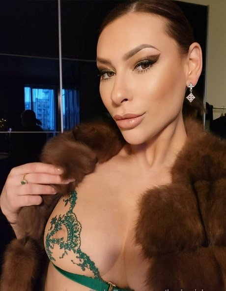 balerideep estrella porno gratis fotos