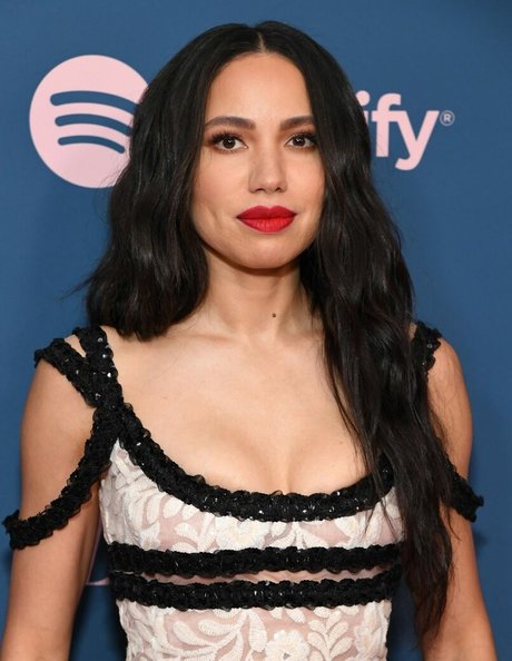 Jurnee Smollett modelo atractivo fotos