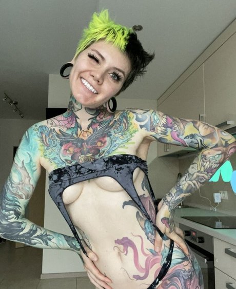 snegga vinni modelo desnuda foto