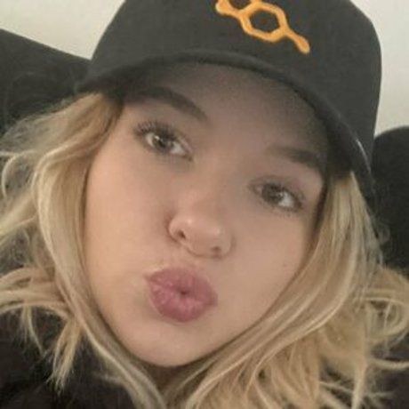 blowjob deepthroat onlyfans xxx image