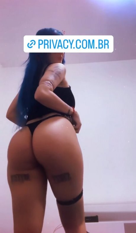 Lara Barroso modelo desnuda fotos