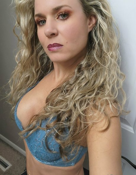 jaci james naked model galleries