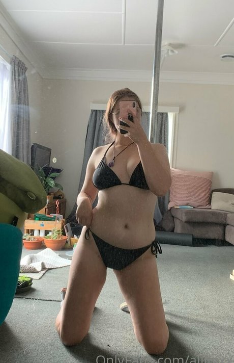 beautiful ladyboy onlyfans sexy nude images