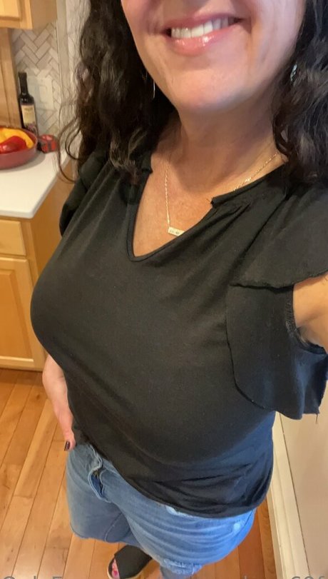 MissSydney69 bonita actriz galería