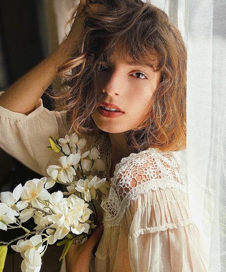 Karina Martins bonita estrella archivo