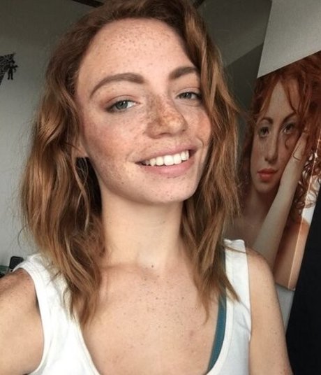 Brylee Williamson étoile érotique collection