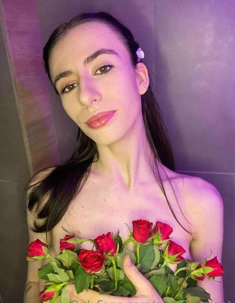 eva innocent jolie star du porno galerie