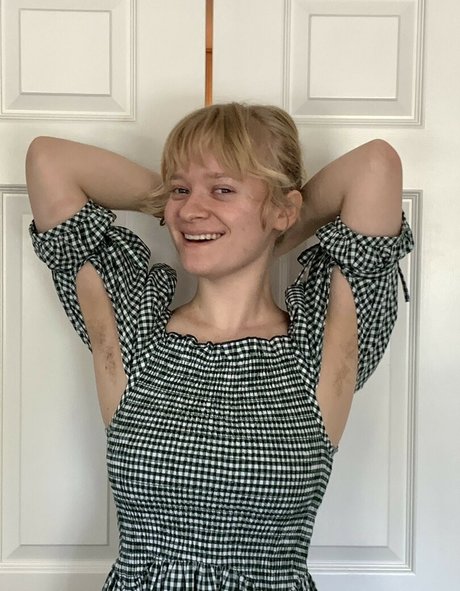 blackbloodridge actriz erótica foto