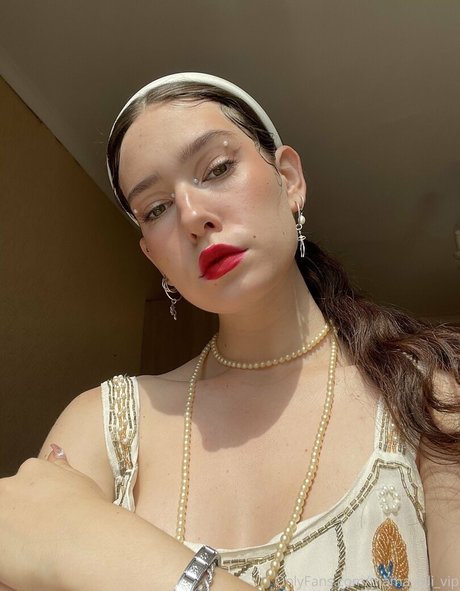 your elli actrice parfaite galeries