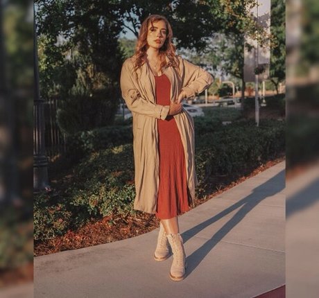 Justseum actrice de nus images