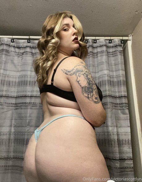 victoriascottlyn modelo agradable galerías