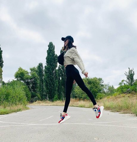 adelmorelproduction xxx étoile galeries