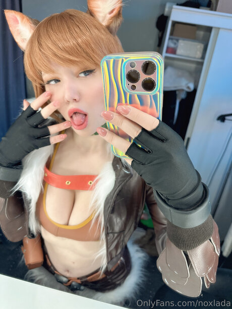 Noxlada desnudos estrella galería