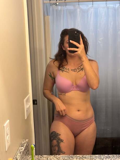 Bekkyybiitch estrella pornografica galerías