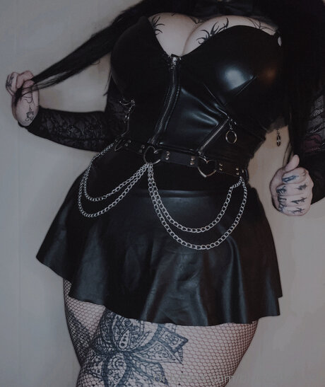 Bluecollargoth model art photo