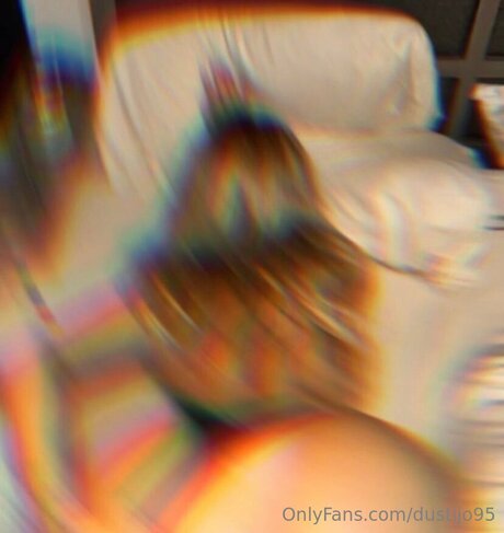 Dustijo95 modèle artistique des photos