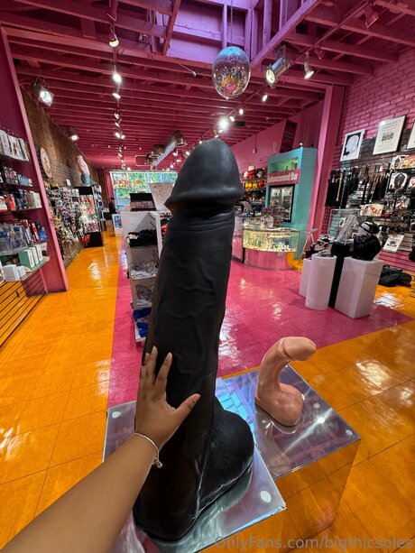 Bigthicsoles actrice exclusive galerie