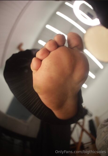 Bigthicsoles exclusive star pic