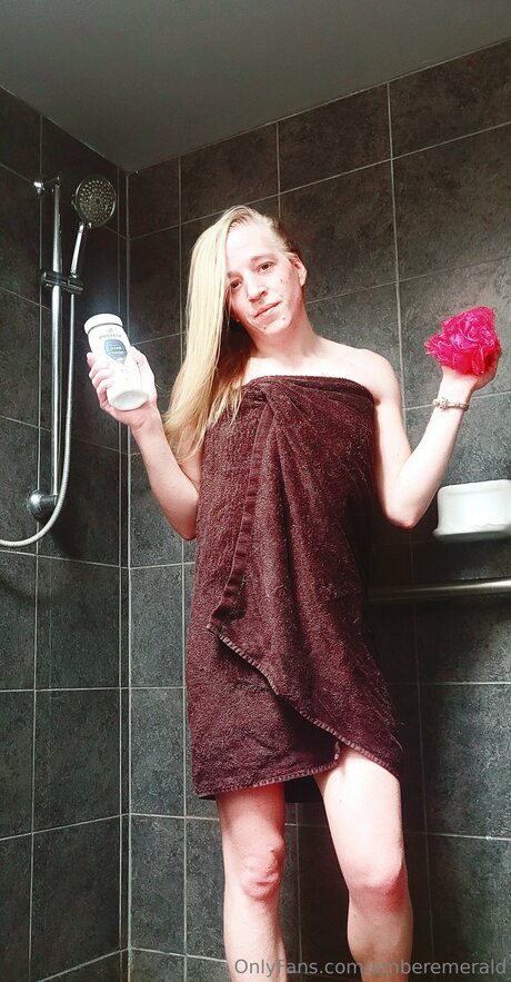 Amberemerald estrella porno sexy galerías