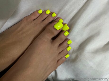 Goddessirisivy belle actrice des photos