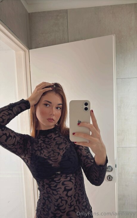 Iamfoxyy model nice photos