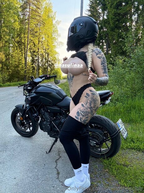 Thehottiesclub art de star du porno photos