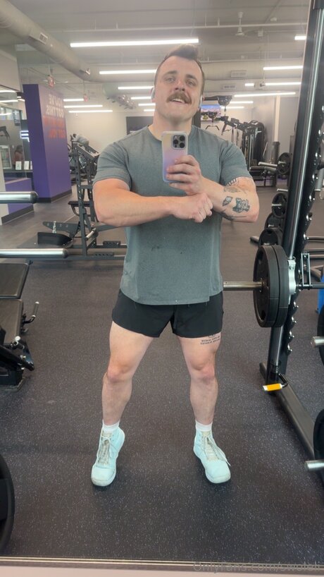 Swoleli arte estrella porno galerías