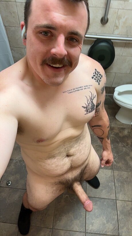 Swoleli buena estrella porno imágenes