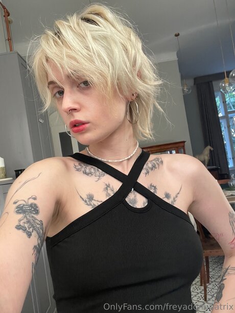 Freyadominatrix star pics