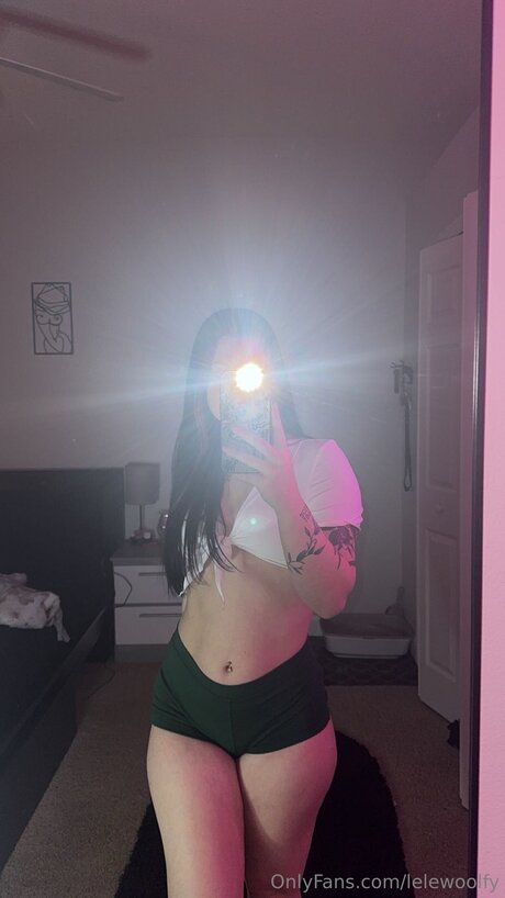 OnlyFans avec queue de cheval sexy belle image