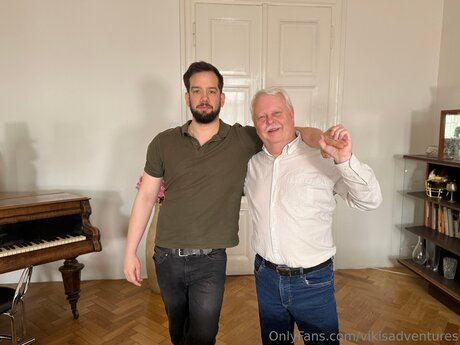 Vikisadventures modelo agradable galerías