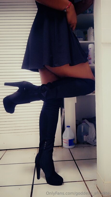 Goddess Afrodite estrella xxx galerías