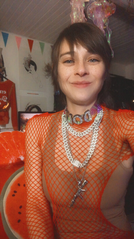 Thebrightside model adult pic